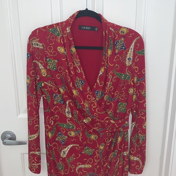 Dress - Picture 2 of 4